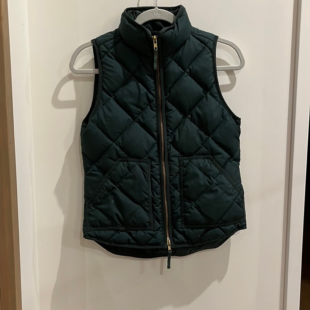J crew forest green vest